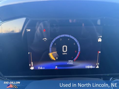 Used 2024 Chevrolet Trax RS w/ Sunroof Package image 13