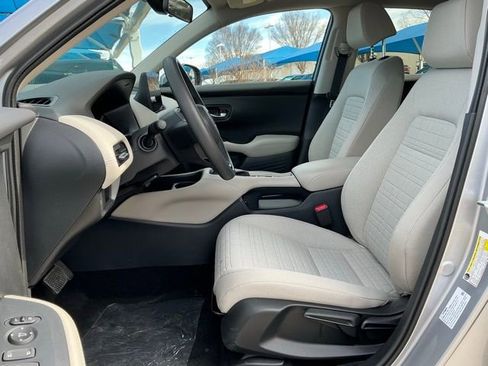 New 2026 Honda HR-V LX image 9