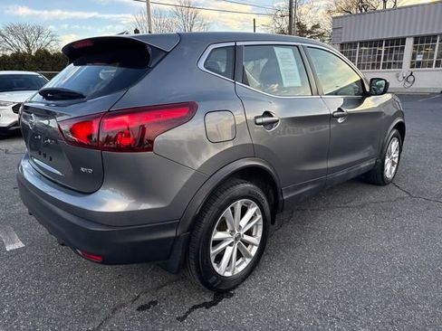 Used 2017 Nissan Rogue Sport S w/ S Appearance Package image 5
