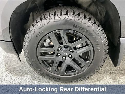 Used 2024 Chevrolet Silverado 1500 RST w/ Z71 Off-Road Package AWD/4WD image 45