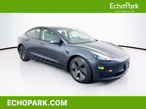 Used 2023 Tesla Model 3 Standard Range RWD image 1