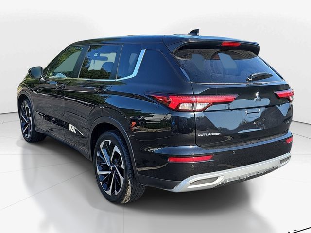 Used 2024 Mitsubishi Outlander SE FWD image 5