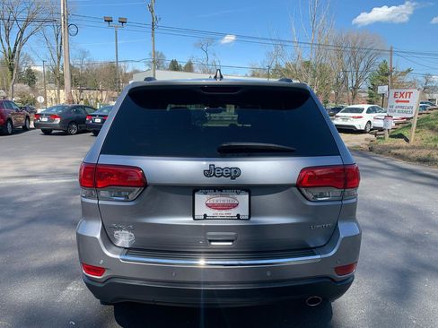 Used 2019 Jeep Grand Cherokee Limited AWD/4WD image 4