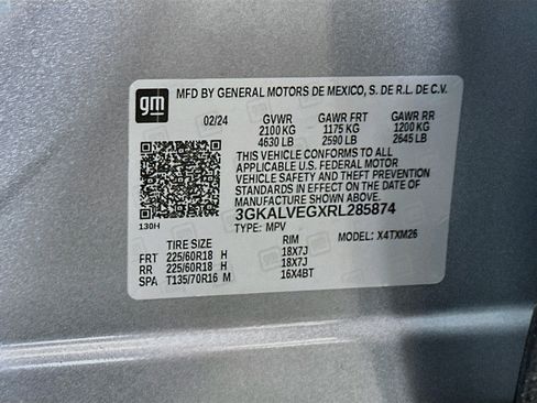 Used 2024 GMC Terrain SLT AWD/4WD image 29