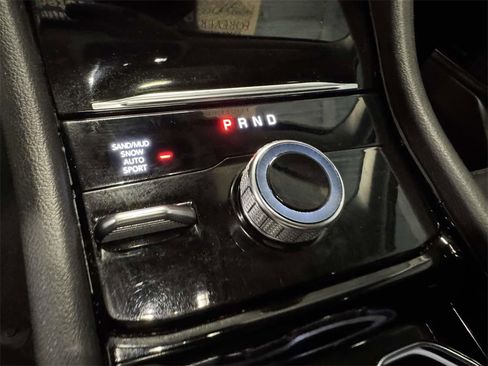 Used 2022 Jeep Grand Cherokee L Limited image 26