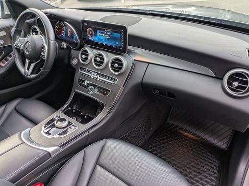 Used 2020 Mercedes-Benz C 300 4MATIC Sedan image 31