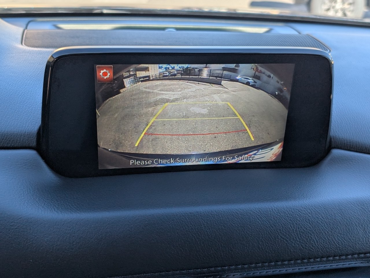 Used 2018 MAZDA CX-5 Touring w/ Preferred Equipment Package AWD/4WD image 6