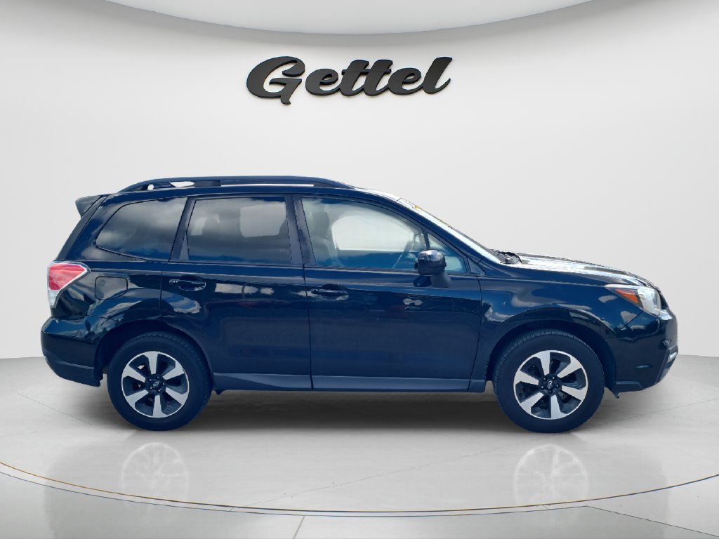 Used 2018 Subaru Forester 2.5i Premium w/ All-Weather Package AWD/4WD image 4