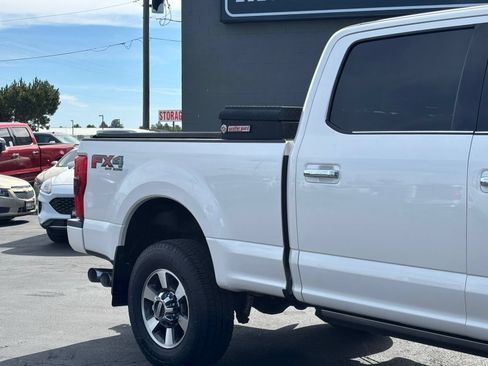 Used 2017 Ford F350 Platinum w/ Platinum Ultimate Package AWD/4WD image 3