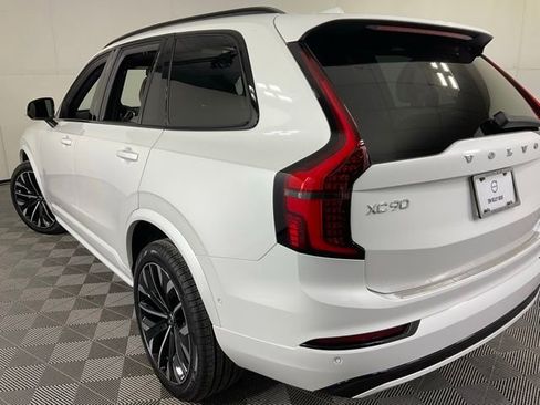 New 2026 Volvo XC90 B6 Ultra w/ Protection Package Premier image 35