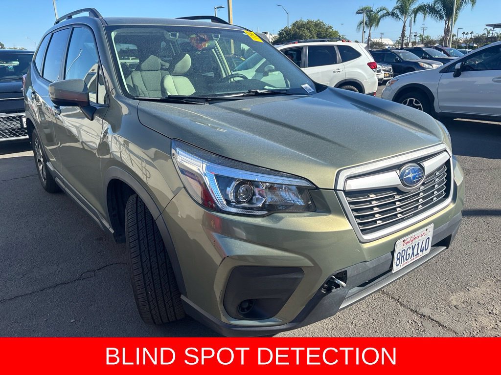 Used 2020 Subaru Forester Premium AWD/4WD image 3