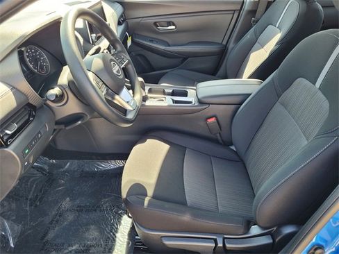 New 2025 Nissan Sentra SV image 8