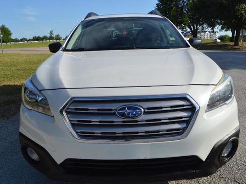Used 2015 Subaru Outback 2.5i Premium AWD/4WD image 8