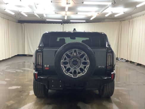 New 2026 GMC Hummer EV SUV image 7