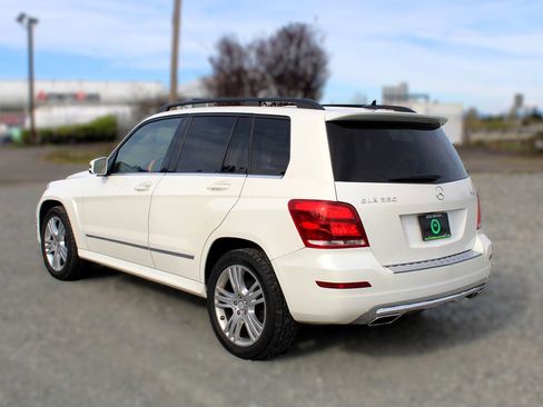 Used 2014 Mercedes-Benz GLK 350 4MATIC image 5