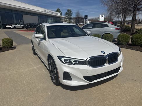 New 2026 BMW 330i xDrive Sedan w/ Premium Package AWD/4WD image 6