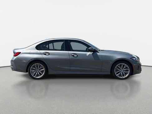 Used 2023 BMW 330i Sedan w/ Driving Assistance Package RWD image 2