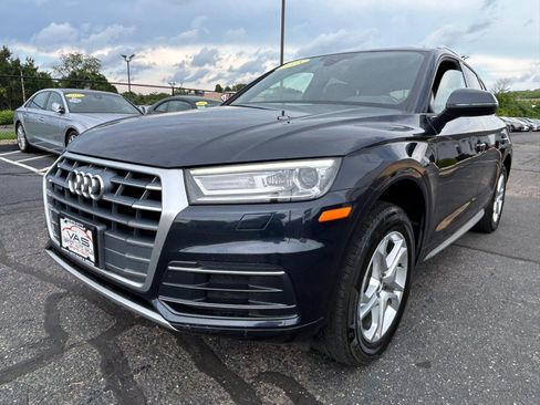 Used 2018 Audi Q5 2.0T Premium w/ Convenience Package AWD/4WD image 1