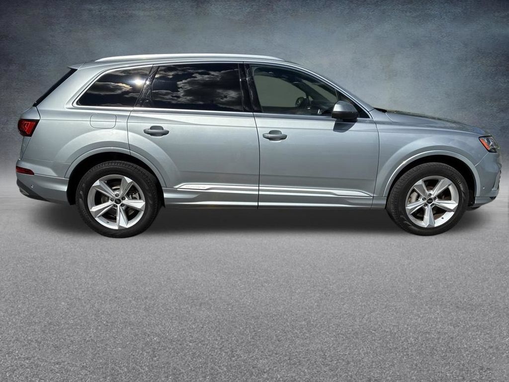 Used 2023 Audi Q7 2.0T Premium w/ Convenience Package AWD/4WD image 7