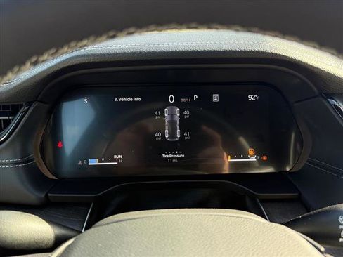 New 2026 Jeep Grand Cherokee Limited w/ Luxury Tech Group II RWD image 8