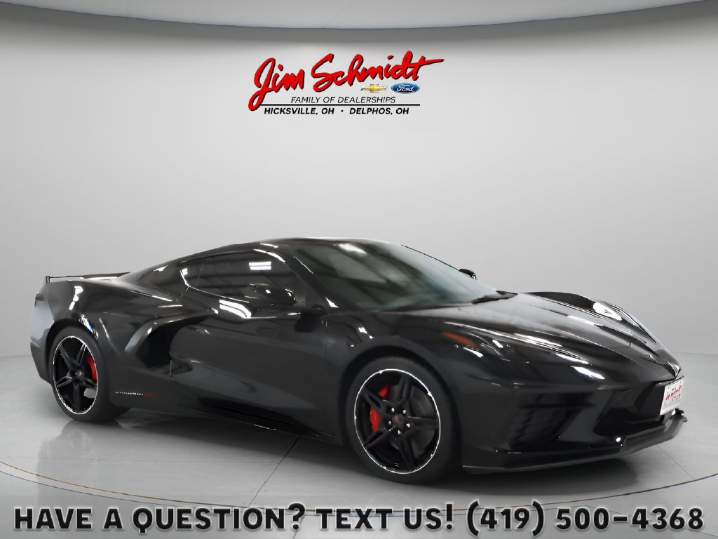 Used 2024 Chevrolet Corvette Stingray Premium Cpe w/ Z51 Performance Package RWD image 1