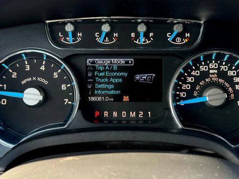 Used 2013 Ford F150 Lariat w/ Lariat Chrome Pkg image 30