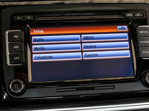 Used 2015 Volkswagen Beetle 1.8T image 26