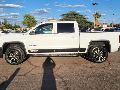 Used 2014 GMC Sierra 1500 SLE w/ SLE Value Package image 5