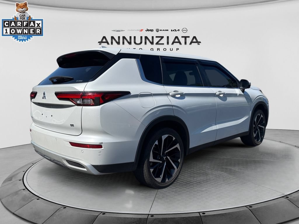 Used 2023 Mitsubishi Outlander SE AWD/4WD image 5