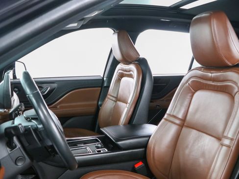 Used 2023 Lincoln Aviator Reserve w/ Jet Package AWD/4WD image 24