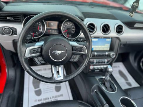 Used 2016 Ford Mustang Premium image 20