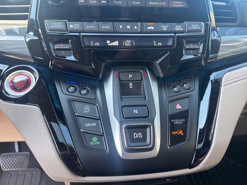 Used 2022 Honda Odyssey Elite image 22