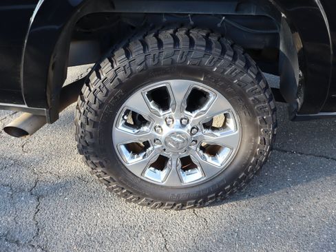 Used 2021 RAM 2500 Limited AWD/4WD image 40