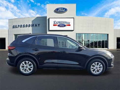 Used 2023 Ford Escape Active w/ Tech Pack #2 image 5