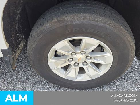 Used 2025 Chevrolet Silverado 1500 LT RWD image 19