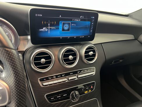 Certified 2019 Mercedes-Benz C 300 4MATIC Sedan image 28