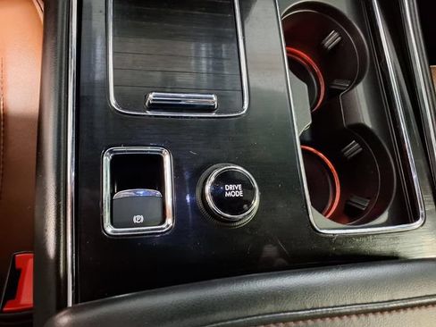 Used 2022 Lincoln Aviator Reserve w/ Elements Package Plus AWD/4WD image 15