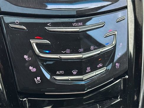 Used 2017 Cadillac Escalade Premium Luxury image 21