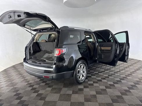 Used 2016 GMC Acadia SLT AWD/4WD image 17