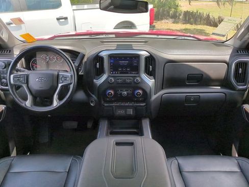 Used 2022 Chevrolet Silverado 1500 LT Trail Boss w/ Bed Protection Package AWD/4WD image 16