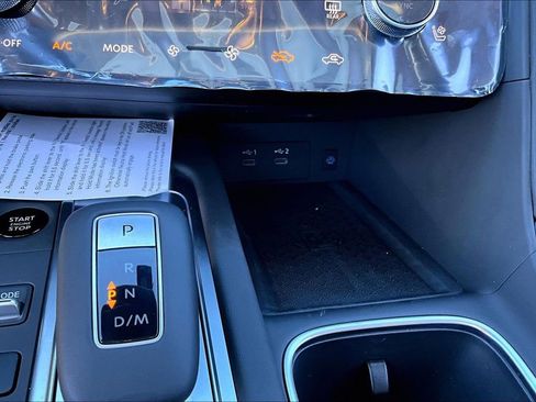 New 2026 INFINITI QX60 Luxe image 32