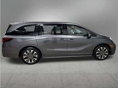 Certified 2026 Honda Odyssey Elite image 7