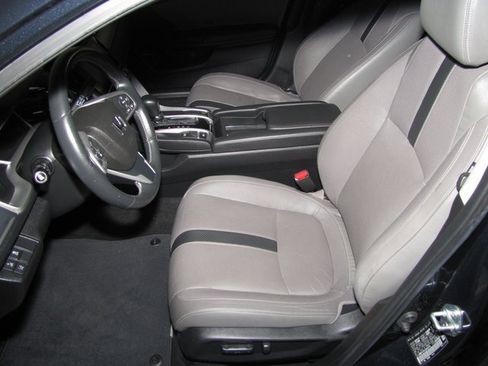 Certified 2018 Honda Civic Touring image 9