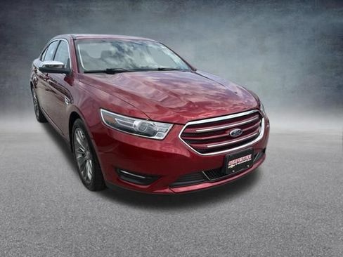 Used 2016 Ford Taurus Limited FWD image 5