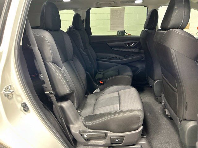 Used 2025 Subaru Ascent Premium AWD/4WD image 18