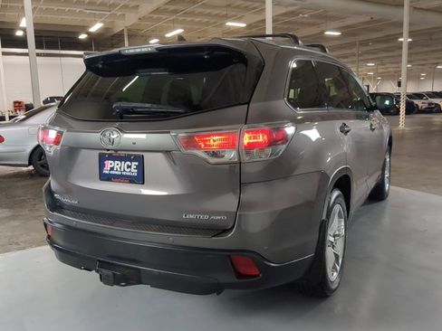 Used 2016 Toyota Highlander Limited image 5