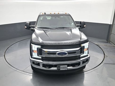 Used 2019 Ford F250 XLT w/ XLT Value Package image 27