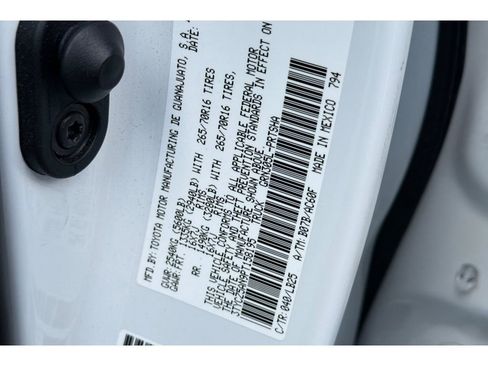 Used 2023 Toyota Tacoma TRD Pro AWD/4WD image 34