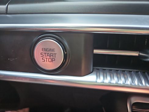 Used 2024 Kia K5 GT w/ GT1 Package image 29