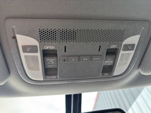 Used 2016 Acura ILX FWD image 33